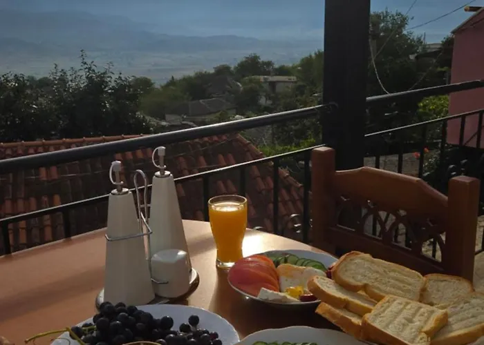 The Old Gate * Gjirokastër